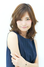 カジュアルフェミニンミディ